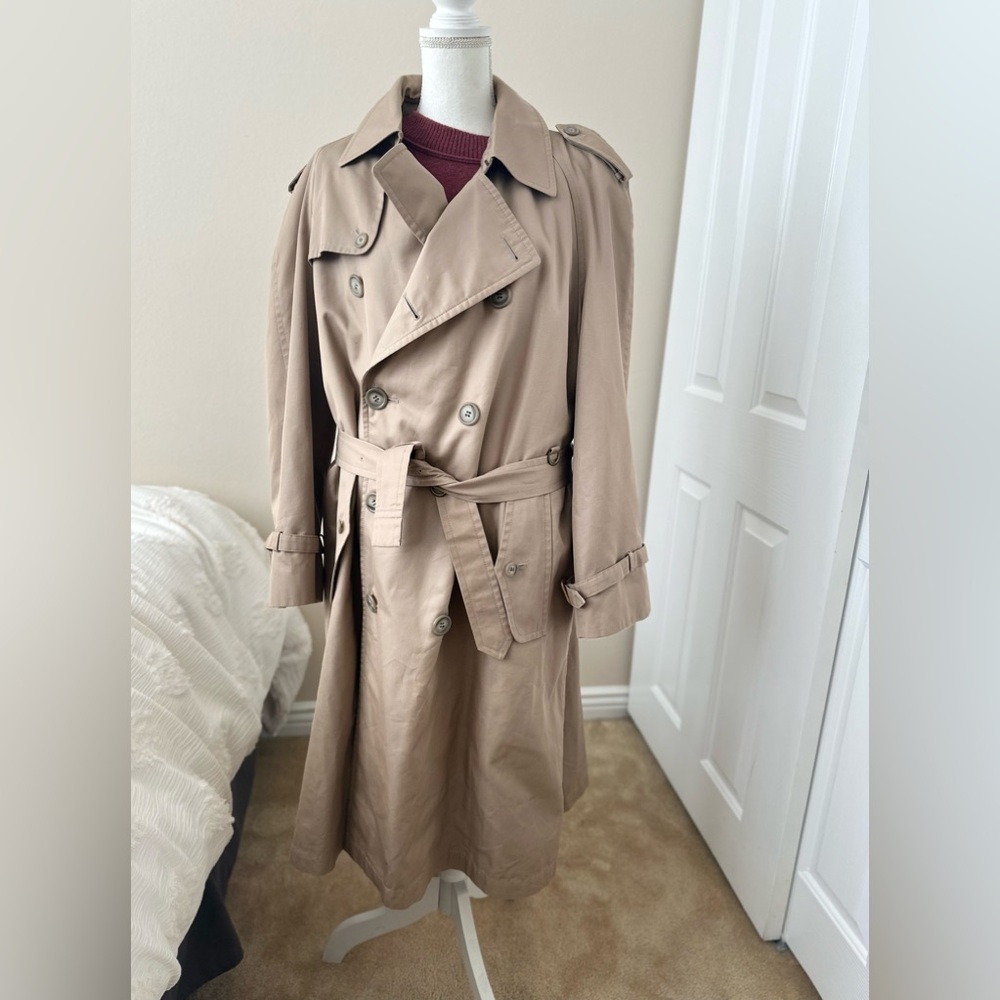 Sanyo Saks Trench Coat  Removable wool Lining Tan 42R amazing quality Japan